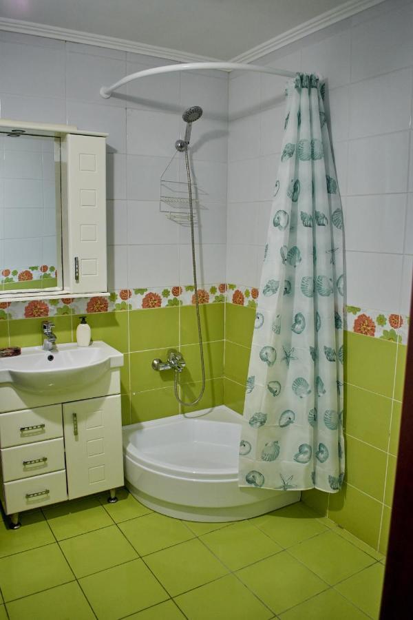 Vacation Home Lubov Kamyanets-Podilski Dış mekan fotoğraf